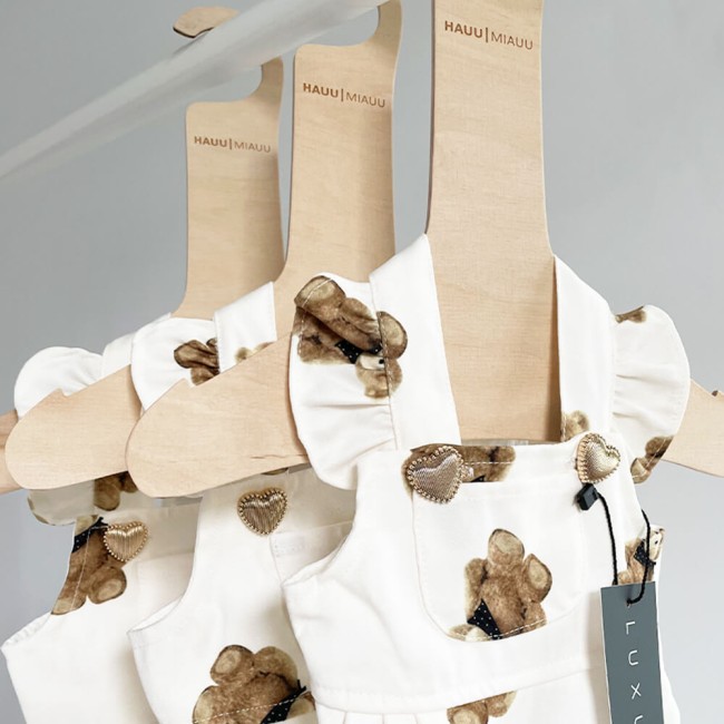 Cute Bear Cream sukienka z czapeczką dla psa Śmietankowa Rozmiar M 