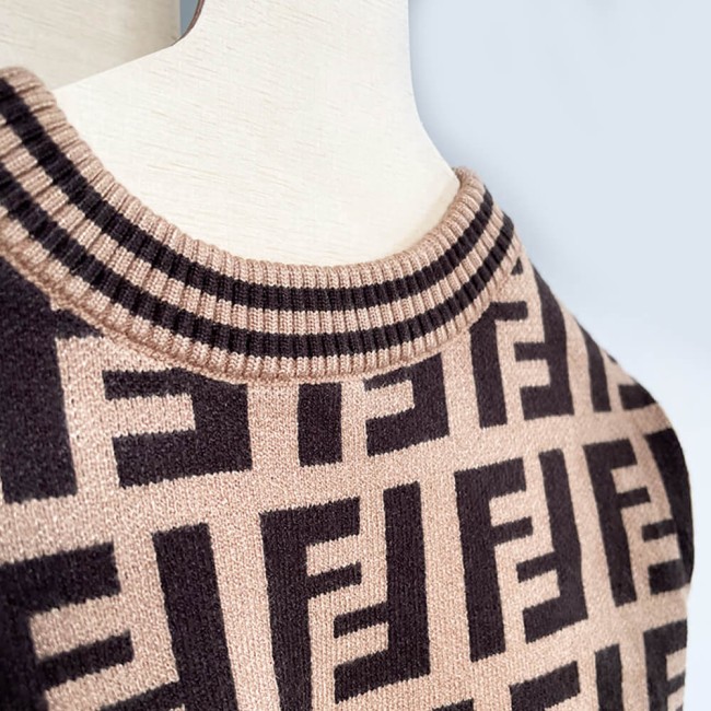 sweter-dla-psa-bezowy-furdi.jpg